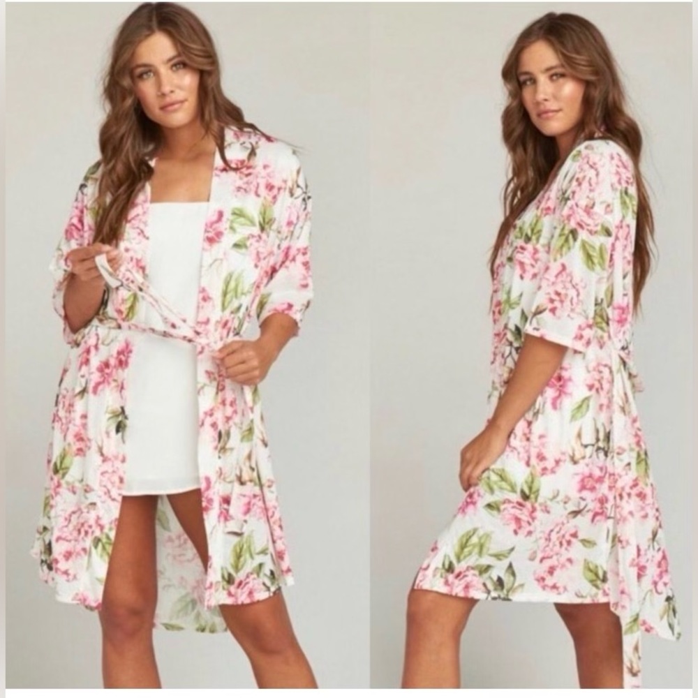 Show me your MuMu pink floral spa night bath robe Sz O/S